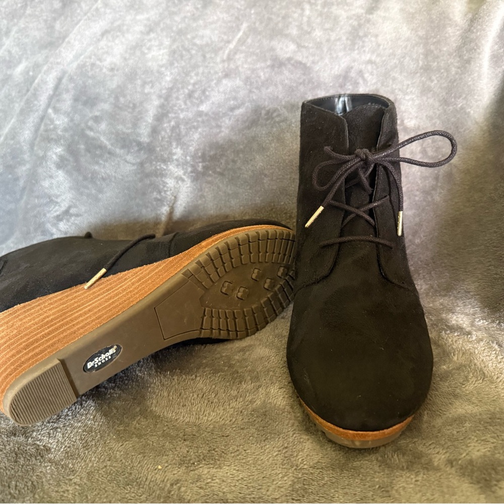 Dr. Scholl's Black Suede Lace-Up Wedge Ankle Boots